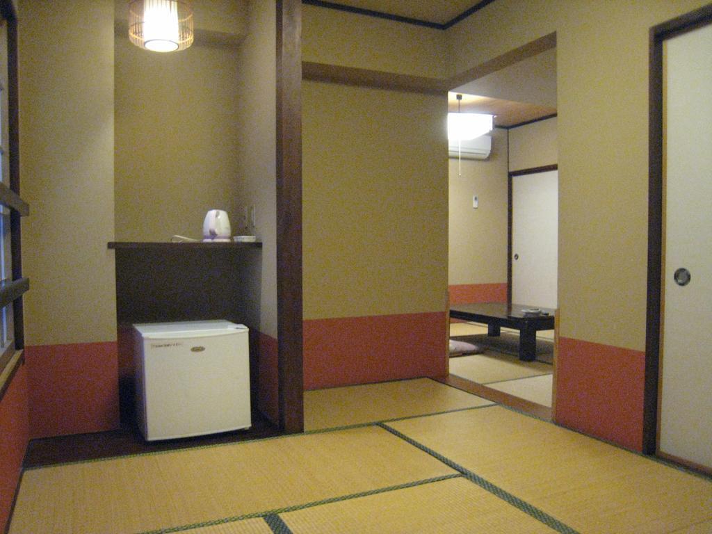 Utsumionsen Ichizu 호텔 Aichi 외부 사진