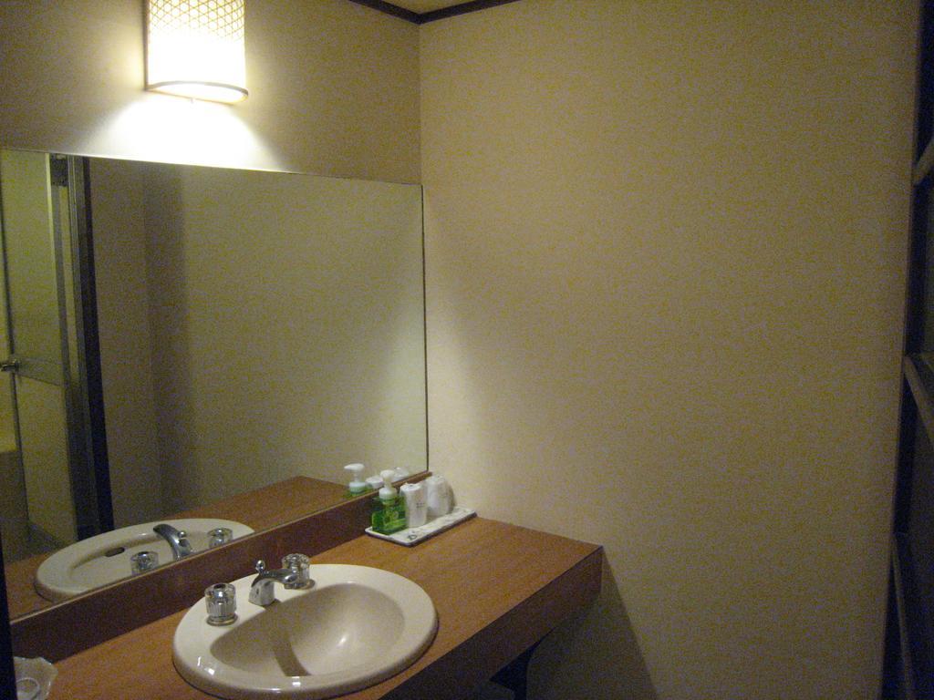 Utsumionsen Ichizu 호텔 Aichi 외부 사진