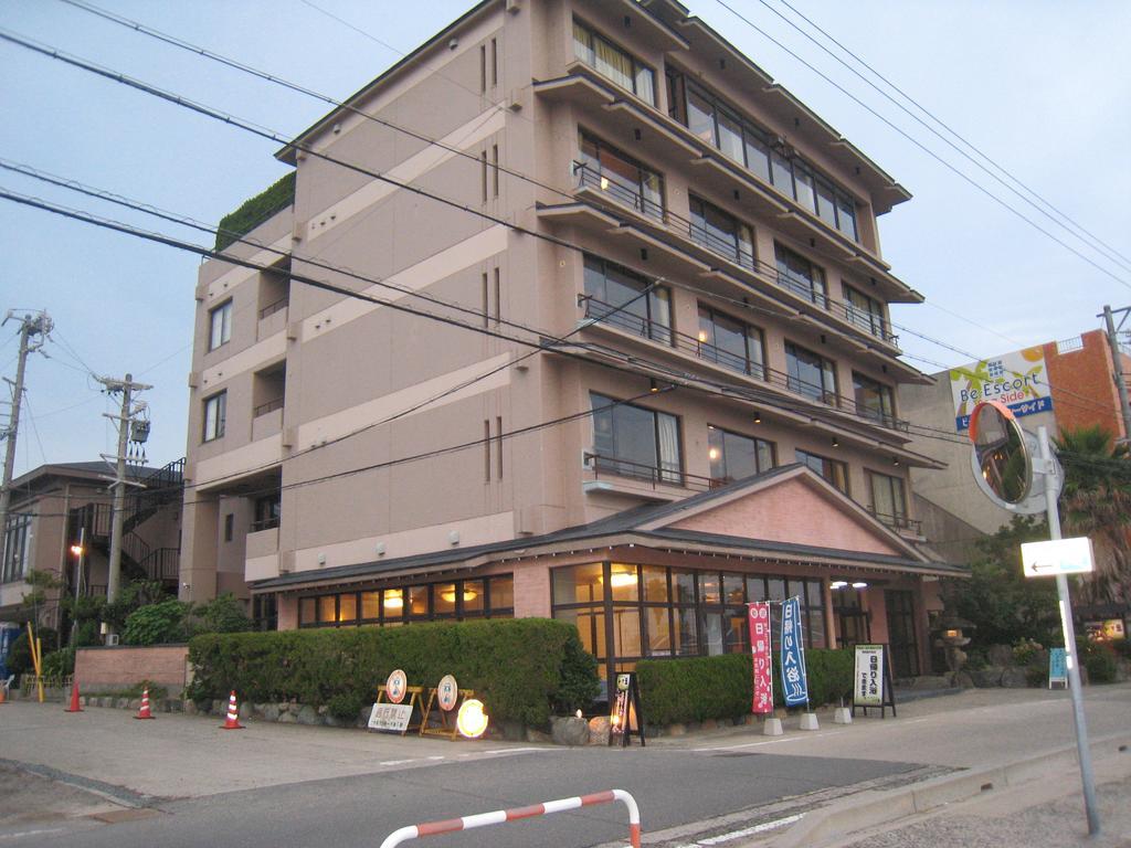 Utsumionsen Ichizu 호텔 Aichi 외부 사진