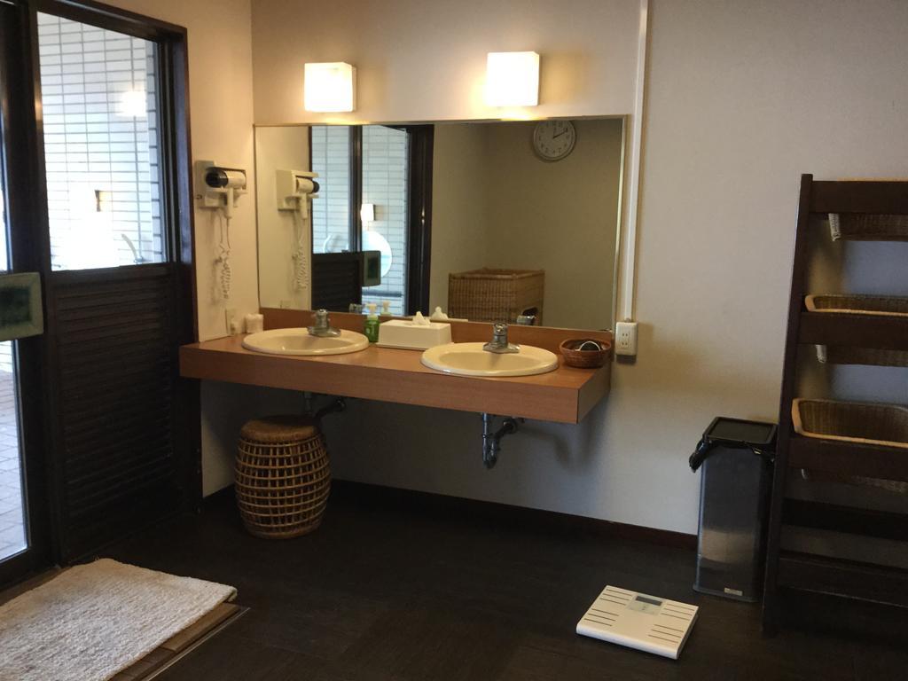 Utsumionsen Ichizu 호텔 Aichi 외부 사진